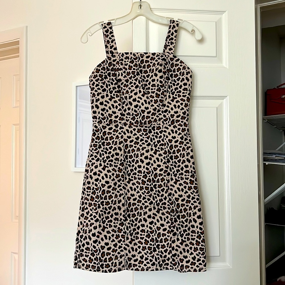 Arizona Jean Co leopard print dress in size S. Like brand new.